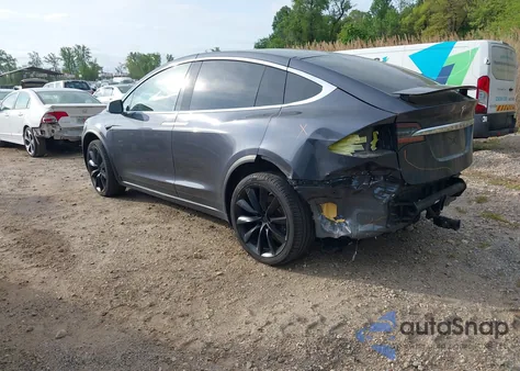 2020 Tesla Model X Long Range Dual Motor All-Wheel Drive/Long Range Plus Dual Motor All-Wheel Drive z USA, uszkodzony, nr VIN 5YJXCBE26LF300370